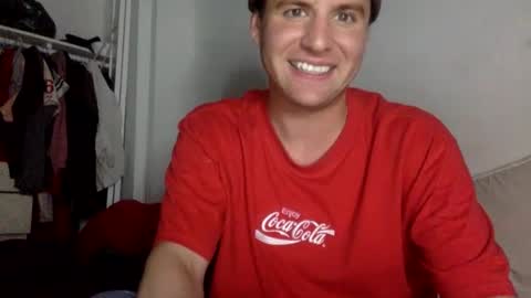 Snapshot of angelofdesire9 chatting on 09.25.25 Angel online show from 09.25.25