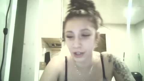 Snapshot of angelofdesire9 chatting on 02.04.26 Angel online show from 02.04.26