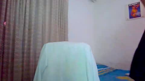 Snapshot of angelsdustxxx chatting on 09.28.25 online show from 09.28.25