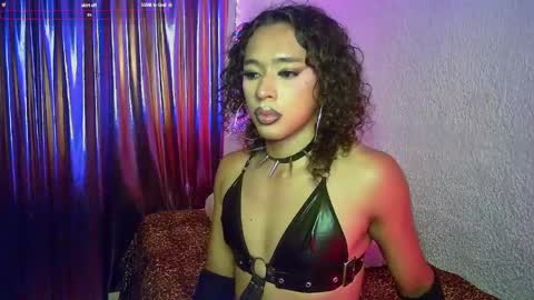 Snapshot of angelsdustxxx chatting on 06.03.26 online show from 06.03.26