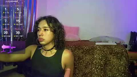 Snapshot of angelsdustxxx chatting on 06.26.26 online show from 06.26.26