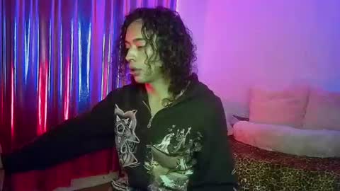 Snapshot of angelsdustxxx chatting on 08.01.26 online show from 08.01.26
