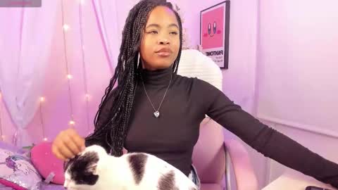 Snapshot of angelsmia_ chatting on 01.10.26 MIA available content ask online show from 01.10.26