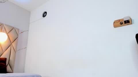 Snapshot of angelswets chatting on 07.22.26 ANGIE online show from 07.22.26