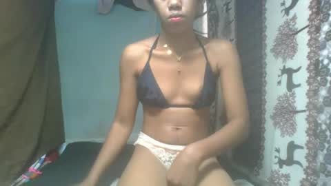 Snapshot of angeltta69 chatting on 09.29.25 angeltta69 online show from 09.29.25