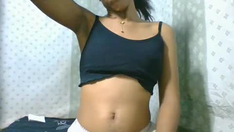 Snapshot of angeltta69 chatting on 11.27.25 angeltta69 online show from 11.27.25