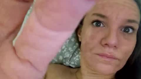 Snapshot of angelvanderpool71 chatting on 01.19.25 angelvanderpool71 online show from 01.19.25