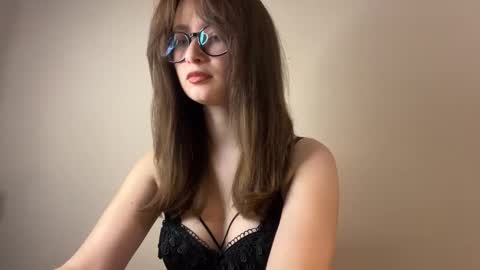 Snapshot of angelwhisper56 chatting on 11.07.25 Lisa online show from 11.07.25