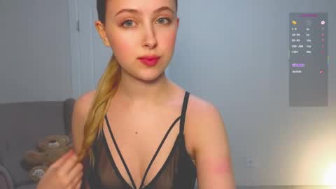  Im Chloe  i do FLASH BOOBS for new fan club online show from 04.28.26