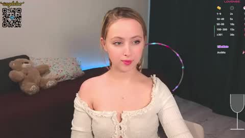  Im Chloe  i do FLASH BOOBS for new fan club online show from 05.07.26