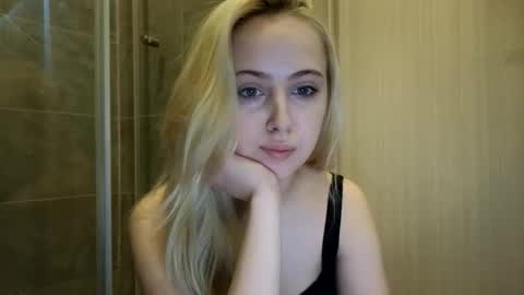 Im Chloe  i do FLASH BOOBS for new fan club online show from 06.08.26