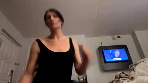 AngelxLondon online show from 10.25.25