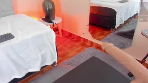 Snapshot of angieebaezz chatting on 02.01.25 Angie online show from 02.01.25