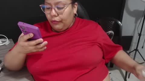 Snapshot of angy_ro12 chatting on 02.23.25 angy online show from 02.23.25