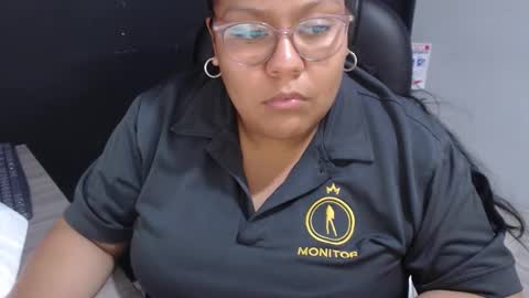 Snapshot of angy_ro12 chatting on 01.14.26 angy online show from 01.14.26