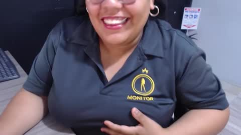 Snapshot of angy_ro12 chatting on 01.17.26 angy online show from 01.17.26