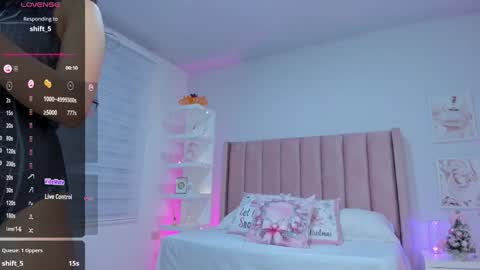 Ania online show from 12.28.24