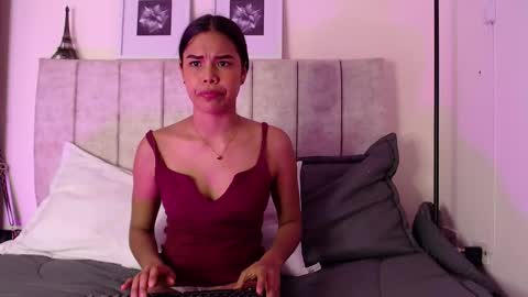     online show from 11.01.25