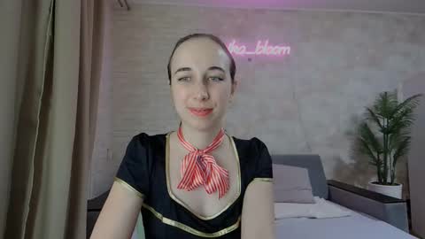 Snapshot of anikabloom chatting on 02.11.25 anikabloom online show from 02.11.25