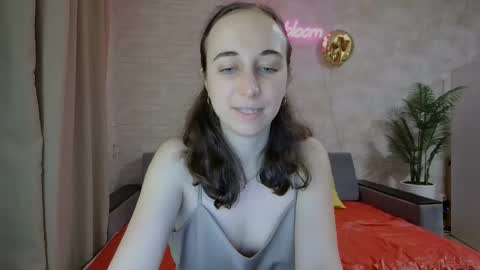 Snapshot of anikabloom chatting on 02.27.25 anikabloom online show from 02.27.25