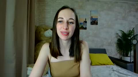 Snapshot of anikabloom chatting on 12.18.25 anikabloom online show from 12.18.25