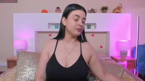 Anika Romano online show from 05.04.26