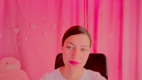 Anni online show from 04.28.26
