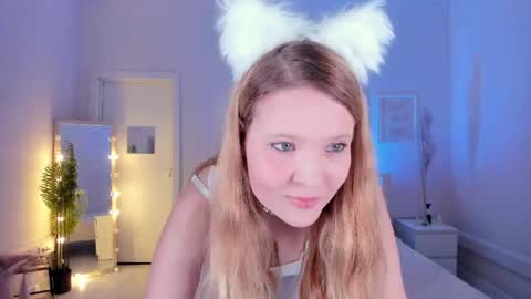 Snapshot of anita_marcelle chatting on 06.16.26 Anita online show from 06.16.26