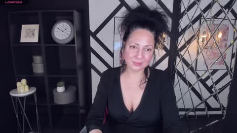 Snapshot of anita_muse chatting on 12.07.24 Anita online show from 12.07.24