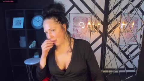 Snapshot of anita_muse chatting on 12.07.24 Anita online show from 12.07.24
