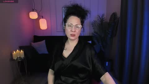 Snapshot of anita_muse chatting on 01.19.25 Anita online show from 01.19.25