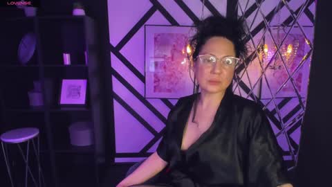 Snapshot of anita_muse chatting on 02.01.25 Anita online show from 02.01.25