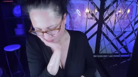 Snapshot of anita_muse chatting on 02.22.25 Anita online show from 02.22.25