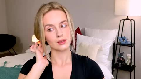 Anita online show from 09.20.25