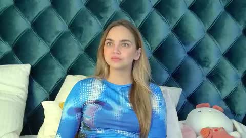 AnitaVenture online show from 10.01.25