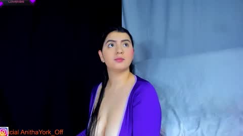 Snapshot of anithayork1 chatting on 02.02.26 Anitha York online show from 02.02.26