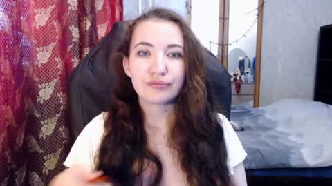 Snapshot of ankey_rayah chatting on 05.14.26 Nameless online show from 05.14.26
