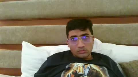 Slave looking for Mistress online show from 07.10.26