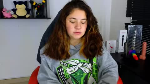 Only fans   online show from 01.13.25