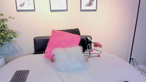 Snapshot of anna__spencer chatting on 05.18.26 Anna online show from 05.18.26