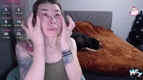 Snapshot of anna_ana chatting on 12.17.24 Anadirectgirl online show from 12.17.24