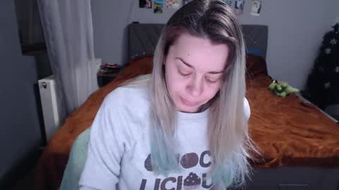 Snapshot of anna_ana chatting on 01.09.25 Anadirectgirl online show from 01.09.25