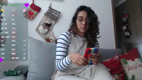 Anna online show from 12.23.24