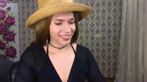 Snapshot of anna_inheart chatting on 08.07.26 Anna online show from 08.07.26