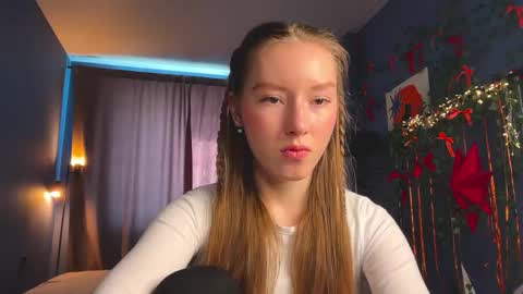 Snapshot of anna_kare chatting on 03.08.26 Anna online show from 03.08.26