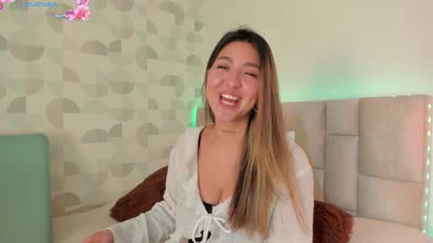 Ana Lucia online show from 09.22.25