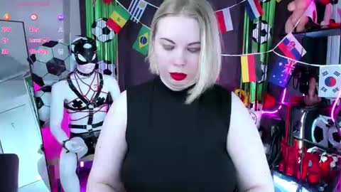 Anna online show from 07.03.26