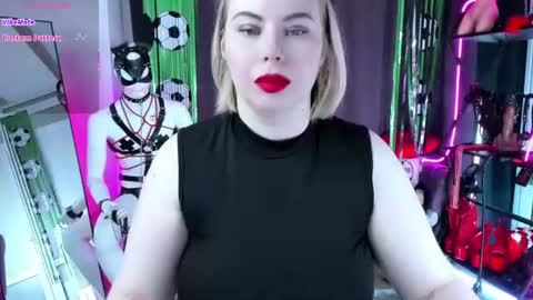 Anna online show from 07.21.26