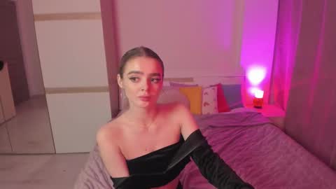 Anna online show from 01.31.25