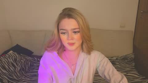 Snapshot of anna_nickol chatting on 02.25.26 Anna online show from 02.25.26